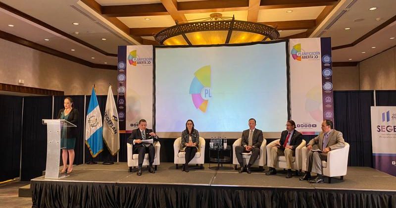 Guatemala busca constituir un Estado transparente y efectivo