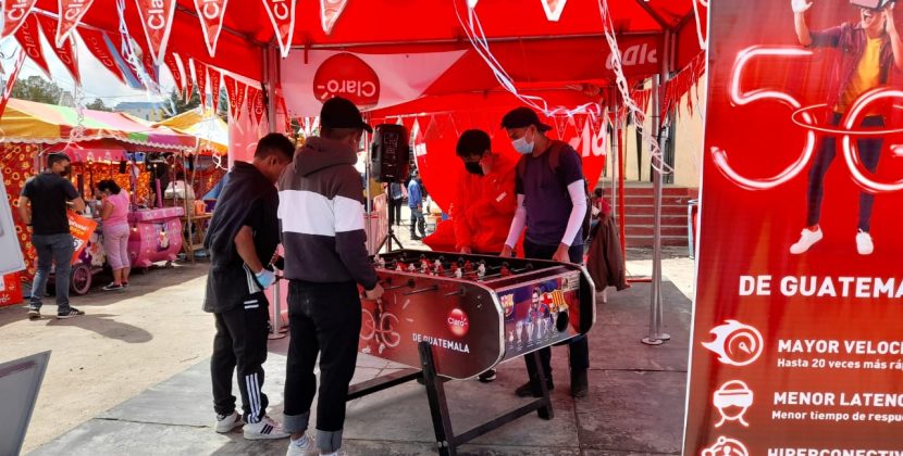Claro Guatemala acompañó a los guatemaltecos en las celebraciones de independencia en diferentes puntos del país