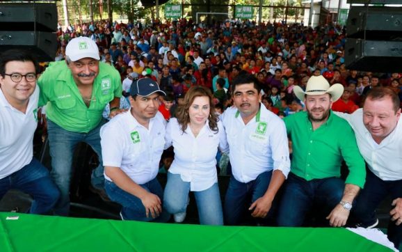 Guatemaltecos dan respaldo a Sandra Torres y la Unidad Nacional en jornadas de capacitación y afiliación