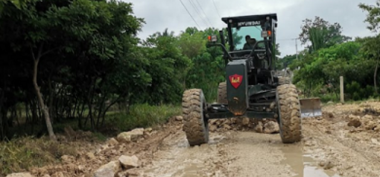 Cuerpo de Ingenieros del Ejército avanza en rehabilitación de la red vial de tercer orden en Sayaxché, Petén