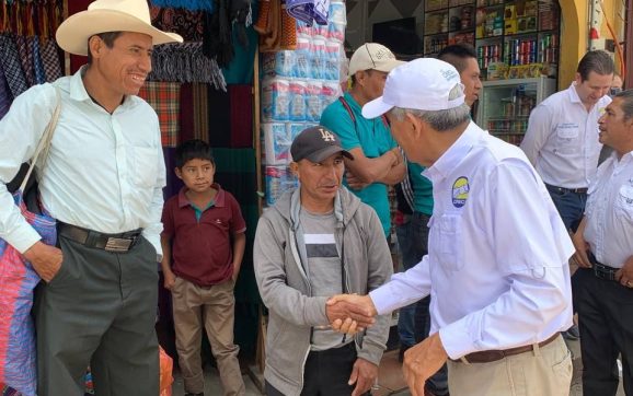 El Dr. Francisco Arredondo enciende la esperanza en Momostenango con su visita como candidato a la Presidencia del Partido Creo