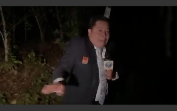 Atacan a reportero y camarógrafo en San Marcos