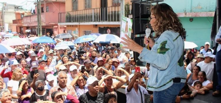 Sandra Torres visita la ciudad de Mixco y lleva un mensaje de esperanza a los Guatemaltecos