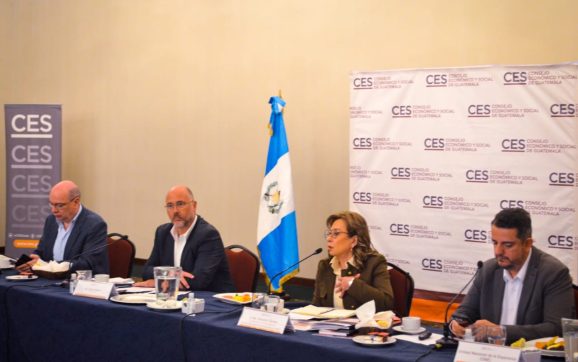 Sandra Torres busca consensos para el desarrollo de Guatemala