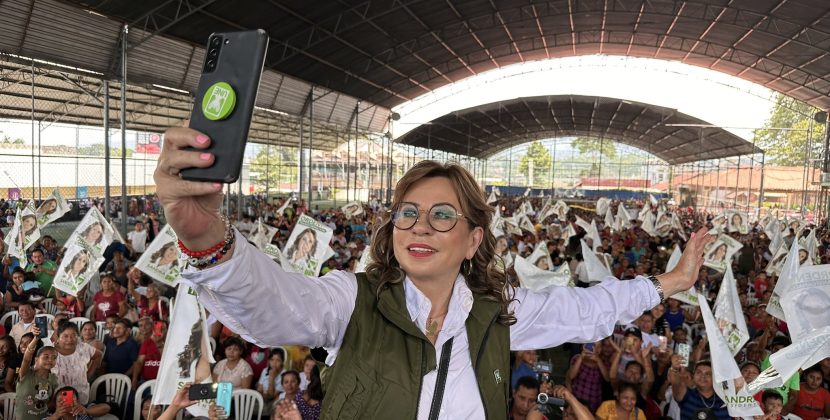 Sandra Torres presentó “La Bolsa de la Esperanza” para beneficiar a los guatemaltecos