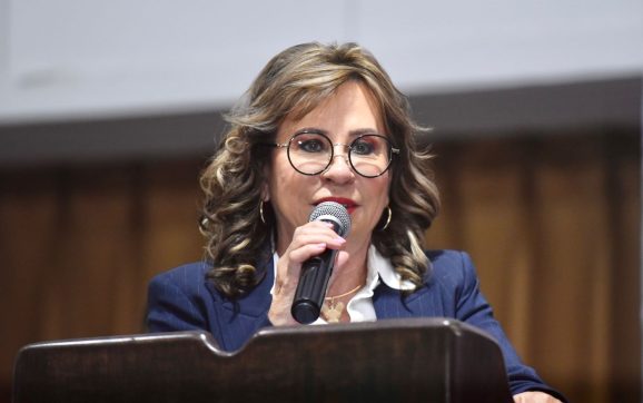 Sandra Torres destaca la importancia de la transparencia y la rendición de cuentas en su plan de gobierno