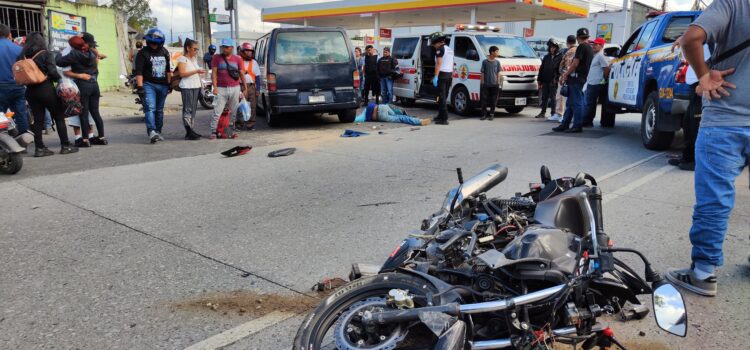 Padre e hijo se accidentan en La Pedrera, uno de ellos muere en el lugar