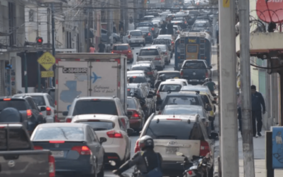 Con esta carretera el Ministerio de Comunicaciones busca reducir el tránsito en la ciudad capital