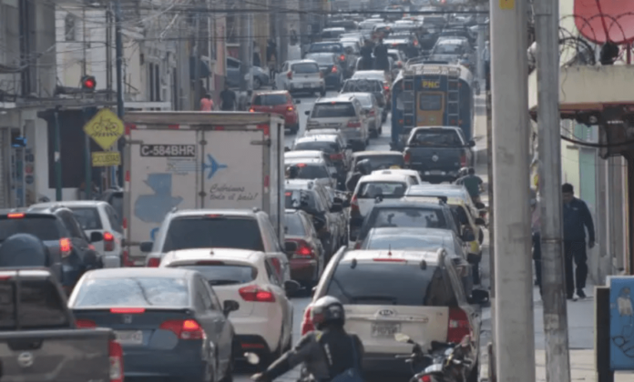 Con esta carretera el Ministerio de Comunicaciones busca reducir el tránsito en la ciudad capital
