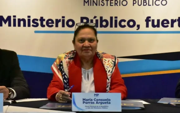 Consuelo Porras convoca a junta directiva del Congreso y jefes de bloque por pandillas