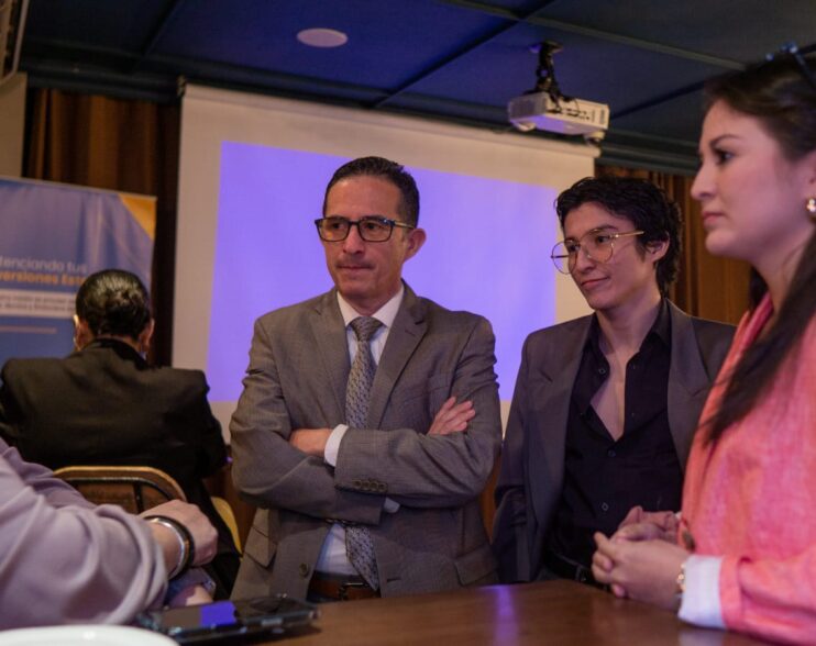 El Salvador impulsa la cooperación empresarial con EE. UU. a través del primer Business Blend