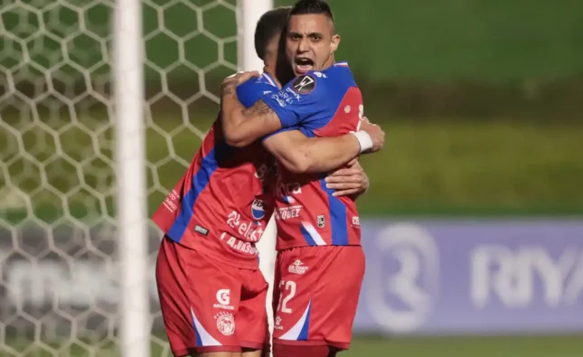 Torneo Clausura: ¿Cuántos partidos se perderá Jorge Aparicio tras su lesión con Xelajú MC?