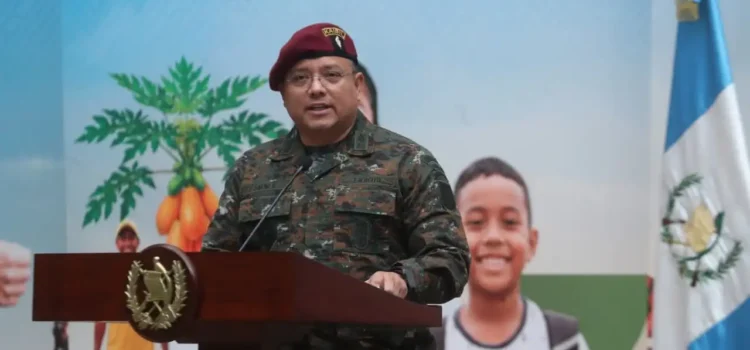 Defensa envía más vehículos blindados y soldados a la frontera con México tras la muerte de “El Mencho”