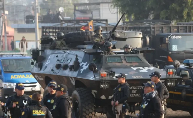 Gobierno lanza el Plan Centinela Metropolitano en la colonia Alameda, zona 18