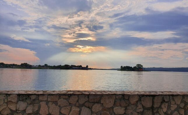 Amor sobre ruedas: proponen escapadas románticas por Guatemala y Honduras