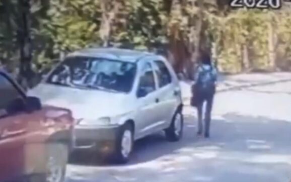 Adolescente regresaba del colegio cuando fue asaltada en plena calle