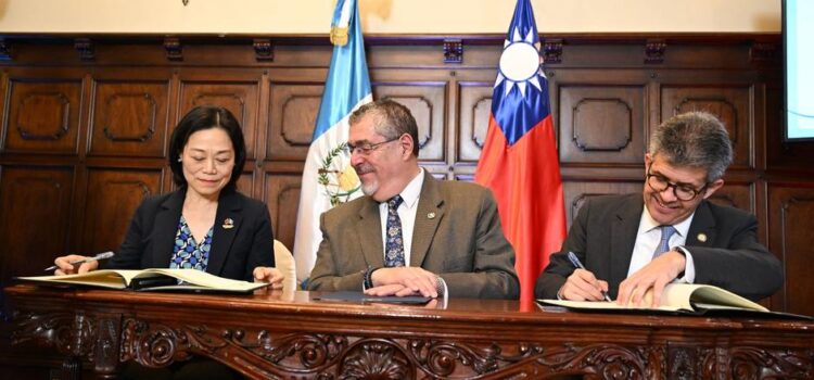 Construcción de Hospital contra el Cáncer será en tres fases y tendrá apoyo de Taiwán