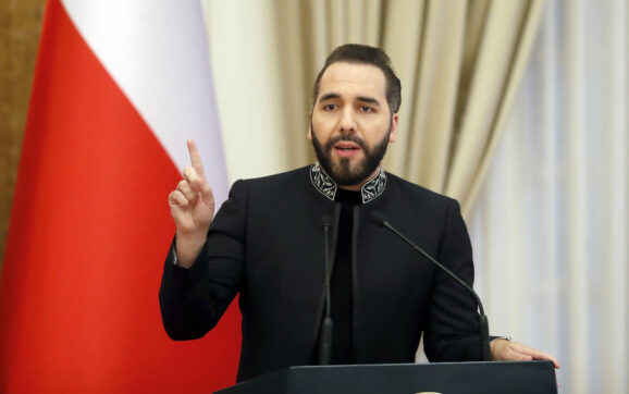 Nayib Bukele mantiene 91,9 % de aprobación en El Salvador: una de las cifras más altas en América Latina