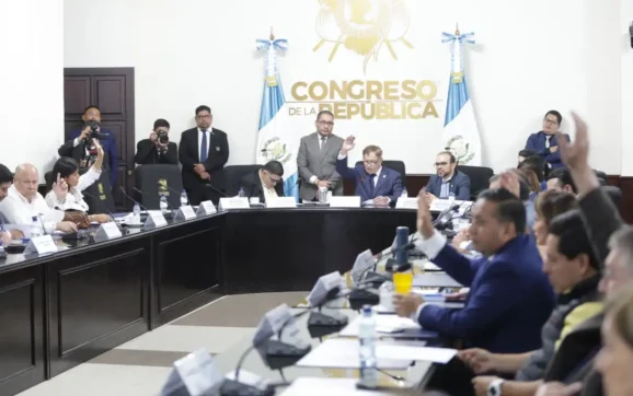 Congreso limitará el tiempo de votación para la elección de magistrados titular y suplente para la CC