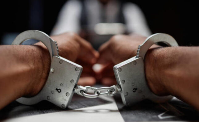 Capturan a cuatro deportados tras su arribo al país por distintos delitos