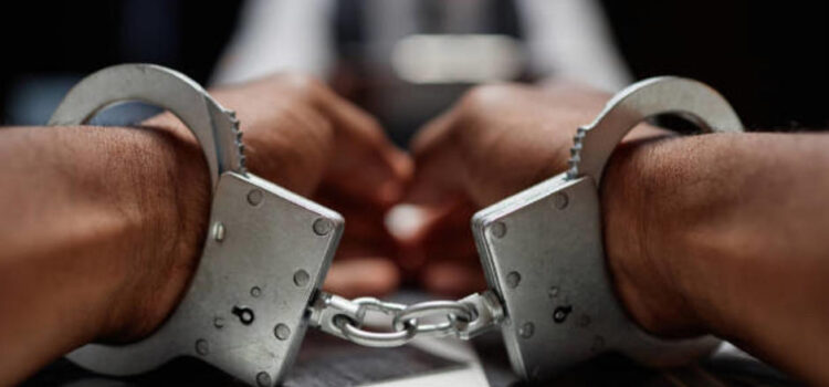 Capturan a cuatro deportados tras su arribo al país por distintos delitos