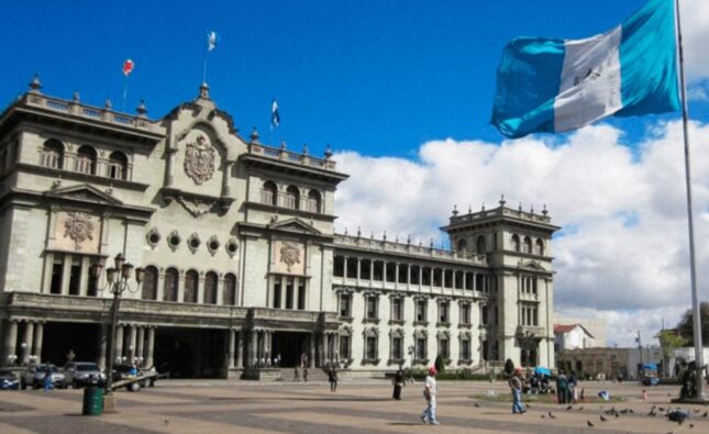 Cultura y Deportes juramenta a nuevos viceministros de Patrimonio y Deporte