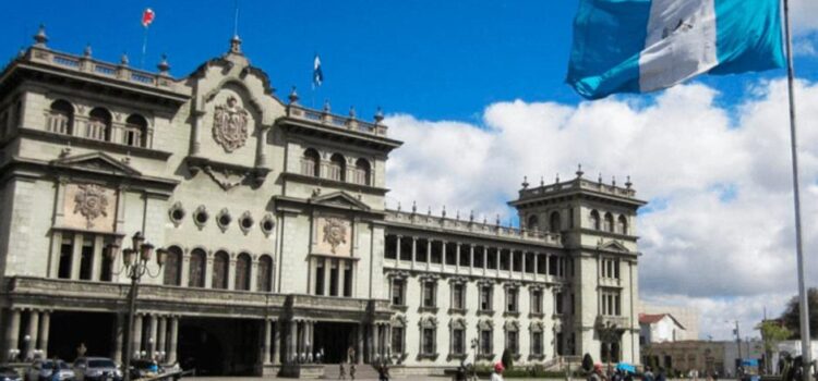 Cultura y Deportes juramenta a nuevos viceministros de Patrimonio y Deporte