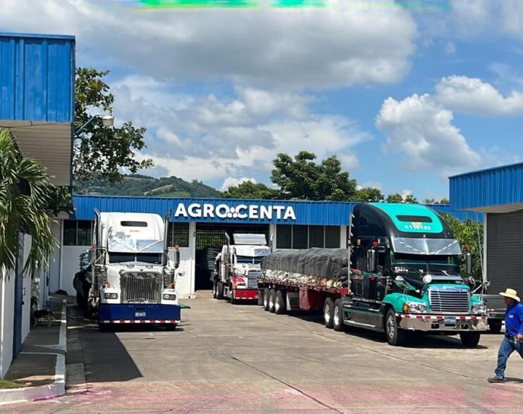 Tecnología, subsidios y mecanización marcan la transformación del agro en El Salvador