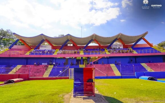 FAS en podría despedirse de su estadio Oscar Quiteño en El Salvador