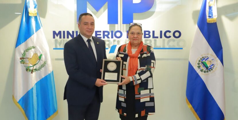 Guatemala y El Salvador refuerzan cooperación fiscal en contexto de transición institucional