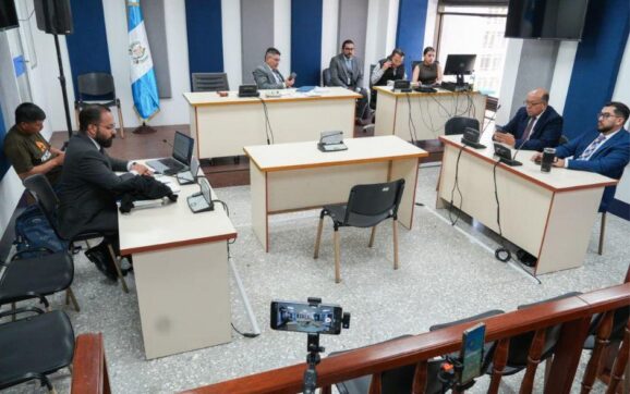 Motorista embestido en zona 9: cambian fecha a audiencia de medidas precautorias