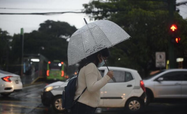 Insivumeh prevé lluvias y viento variable este fin de semana