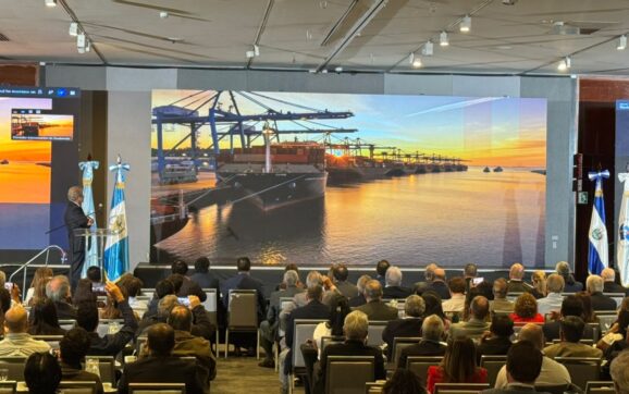 Guatemala presenta el Centro Logístico Internacional San Jorge, primer paso del Corredor Interoceánico