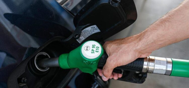 Estados Unidos felicita a Guatemala por iniciar la implementación de la gasolina E10