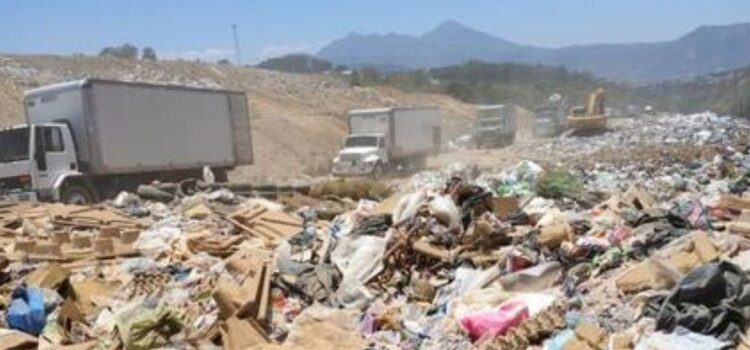 Villa Nueva: CC ordena al presidente mantener abierto vertedero de AMSA