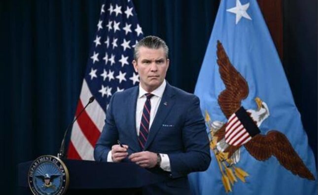 Secretario de Guerra de EE.UU. felicita a Honduras y Guatemala