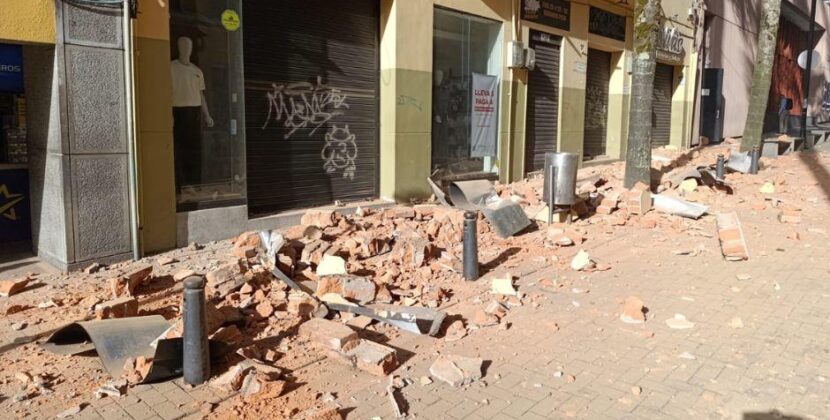 Terremoto de magnitud 7.4 en Colombia
