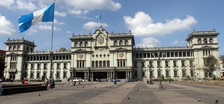 Bernardo Arévalo devuelve al Congreso ley que modifica la prisión preventiva