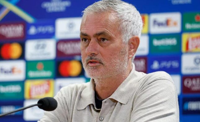 Mourinho: “¿Los árbitros? Yo tengo confianza en ellos, pero…”