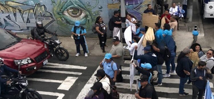 Aumentan los cierres viales por protesta y estas son las rutas alternas